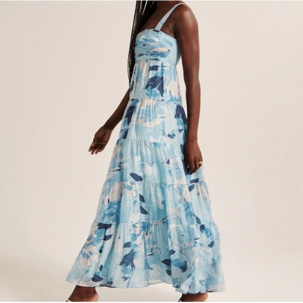 NWT Abercrombie & Fitch Tiered Ruched Blue Babydoll Maxi Dress Sz M
